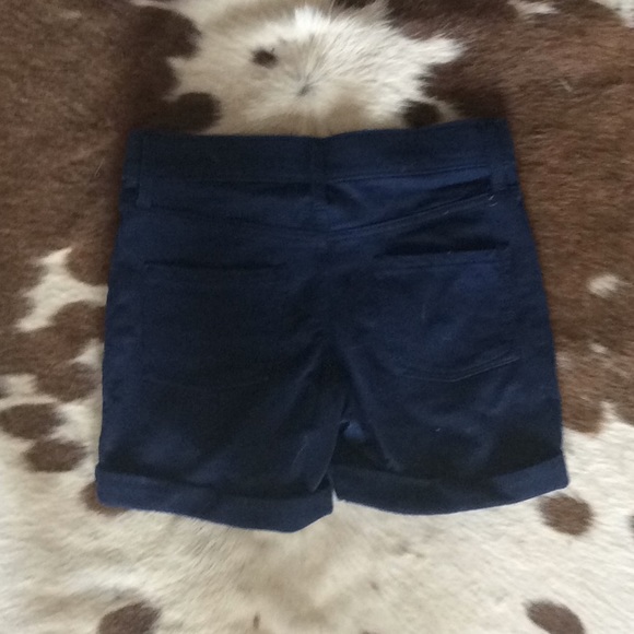 Dark blue shorts - Picture 2 of 2